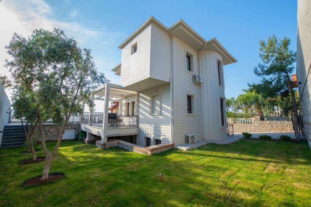 Havuzlu Korunakli Jakuzili Villa Fethiye Eksteriør bilde