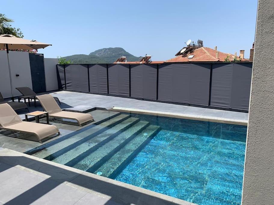 Havuzlu Korunakli Jakuzili Villa Fethiye Eksteriør bilde